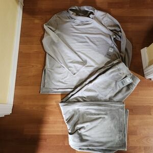 Habitat Latte Velour Top & Bottum